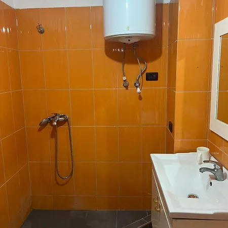Apartment Urbannest Aprtment 4 *
